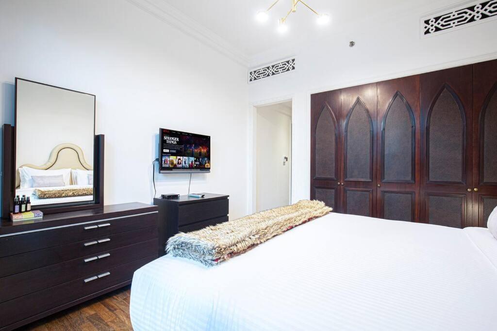 Apartment Tranquil Oasis- 2bedroom, Connected To Mall Dubai
