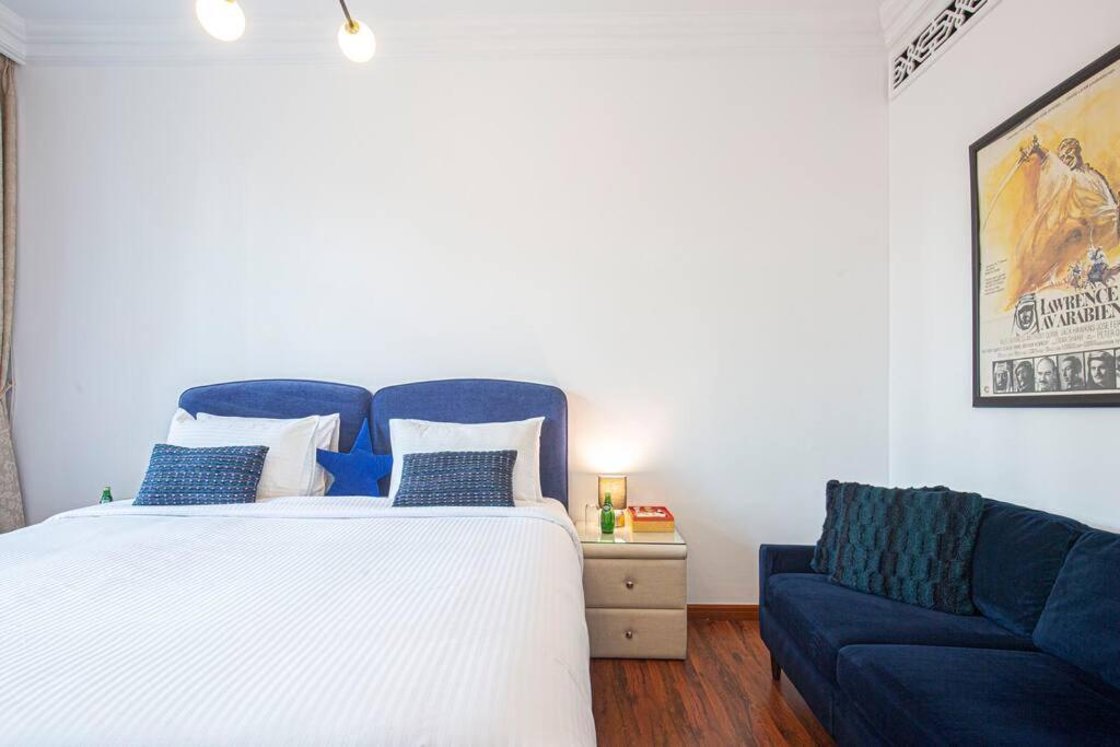 Tranquil Oasis- 2bedroom, Connected To Mall Apartment *